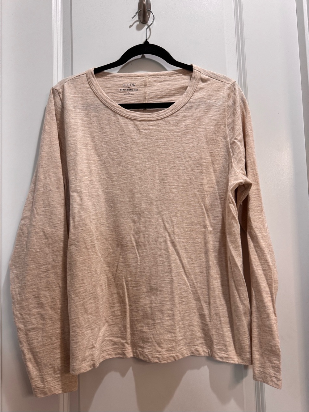 J Crew  Beige Girlfriend Tee Large Round Neck Long Sleeve Armpit To Armpit 21”